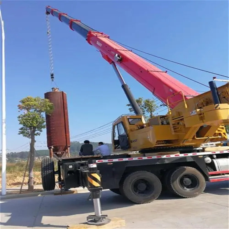 名山专业吊车租赁多少钱