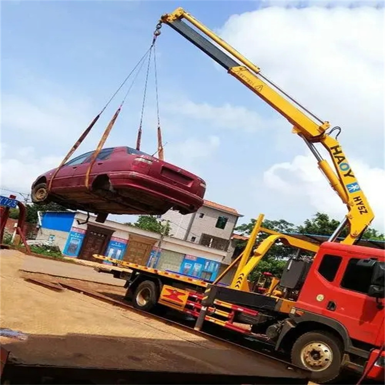 名山吊车救援小汽车怎么吊