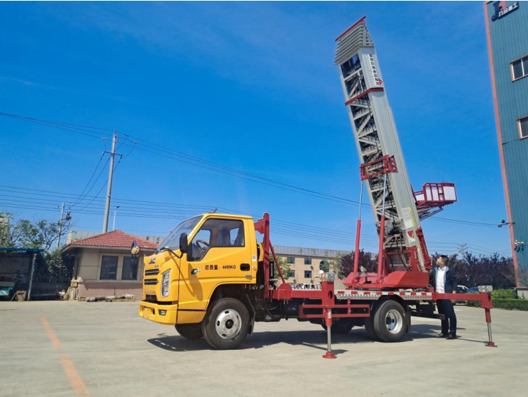 名山云梯车出租费用解析：如何选择更具性价比的服务