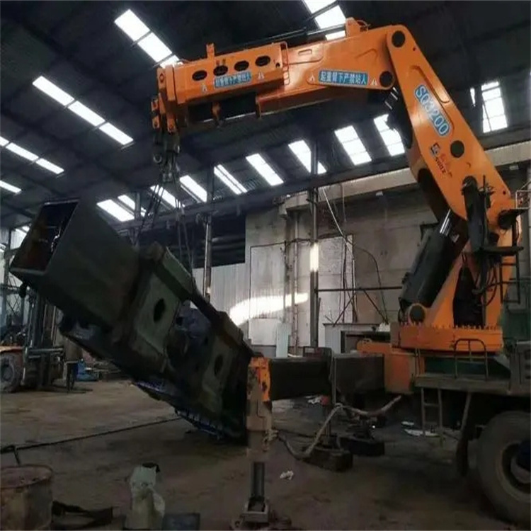 名山200吨折臂吊出租