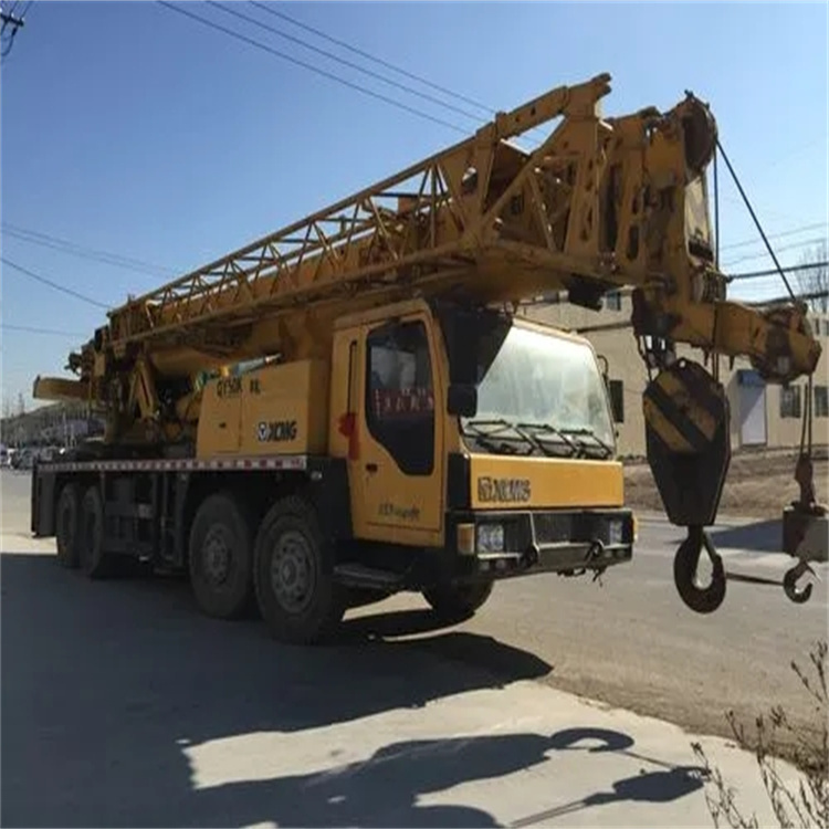 名山哪里有专业吊车出租